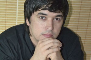 Interview with international grandmaster Sergey Kayumov